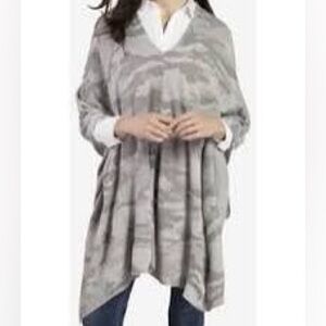 Tribal NEW Wear four ways poncho scarf Steele Gray camo Women One Size versatile